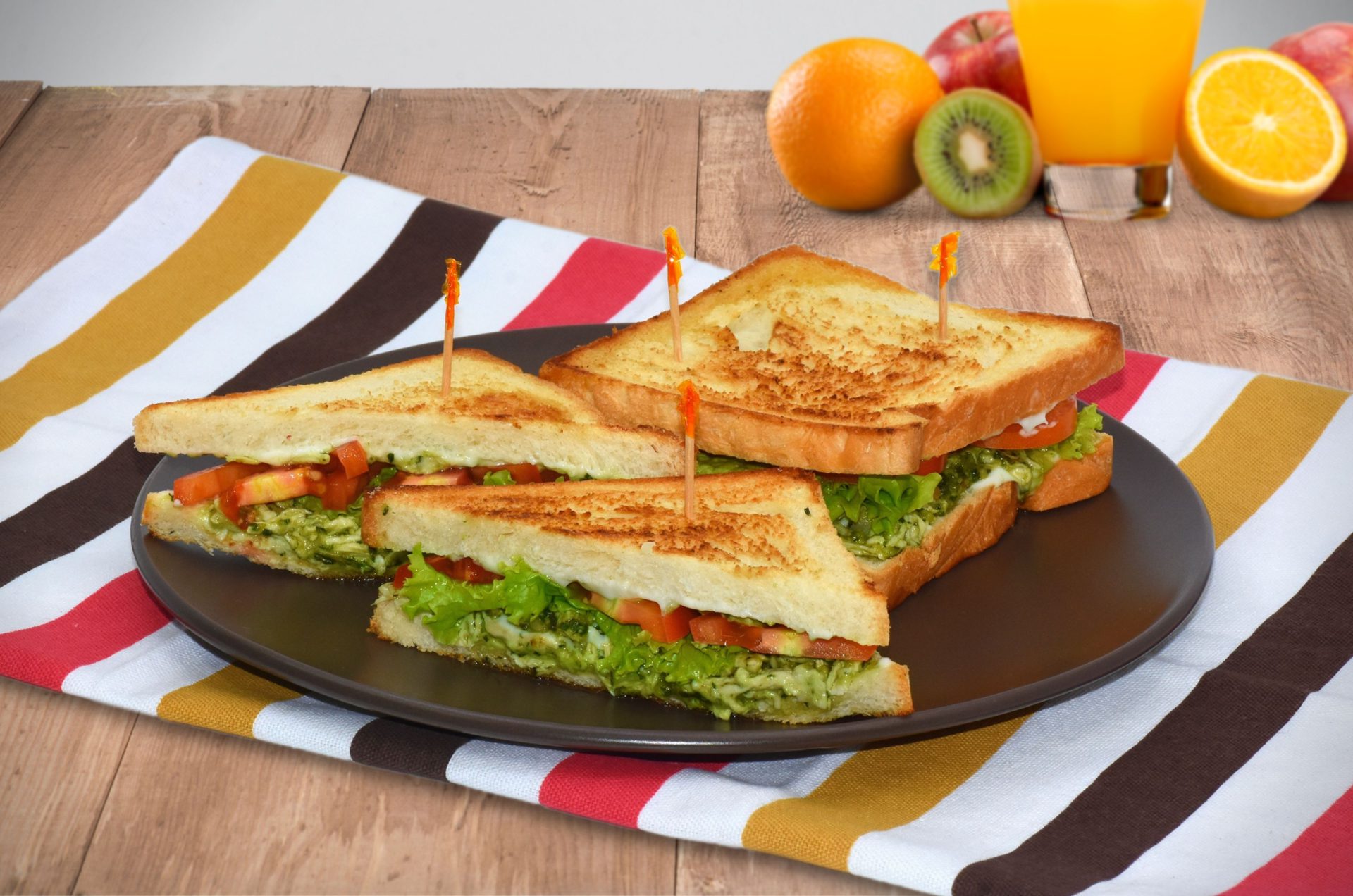 Ajinomoto | Chicken Pesto Sandwich - Ajinomoto