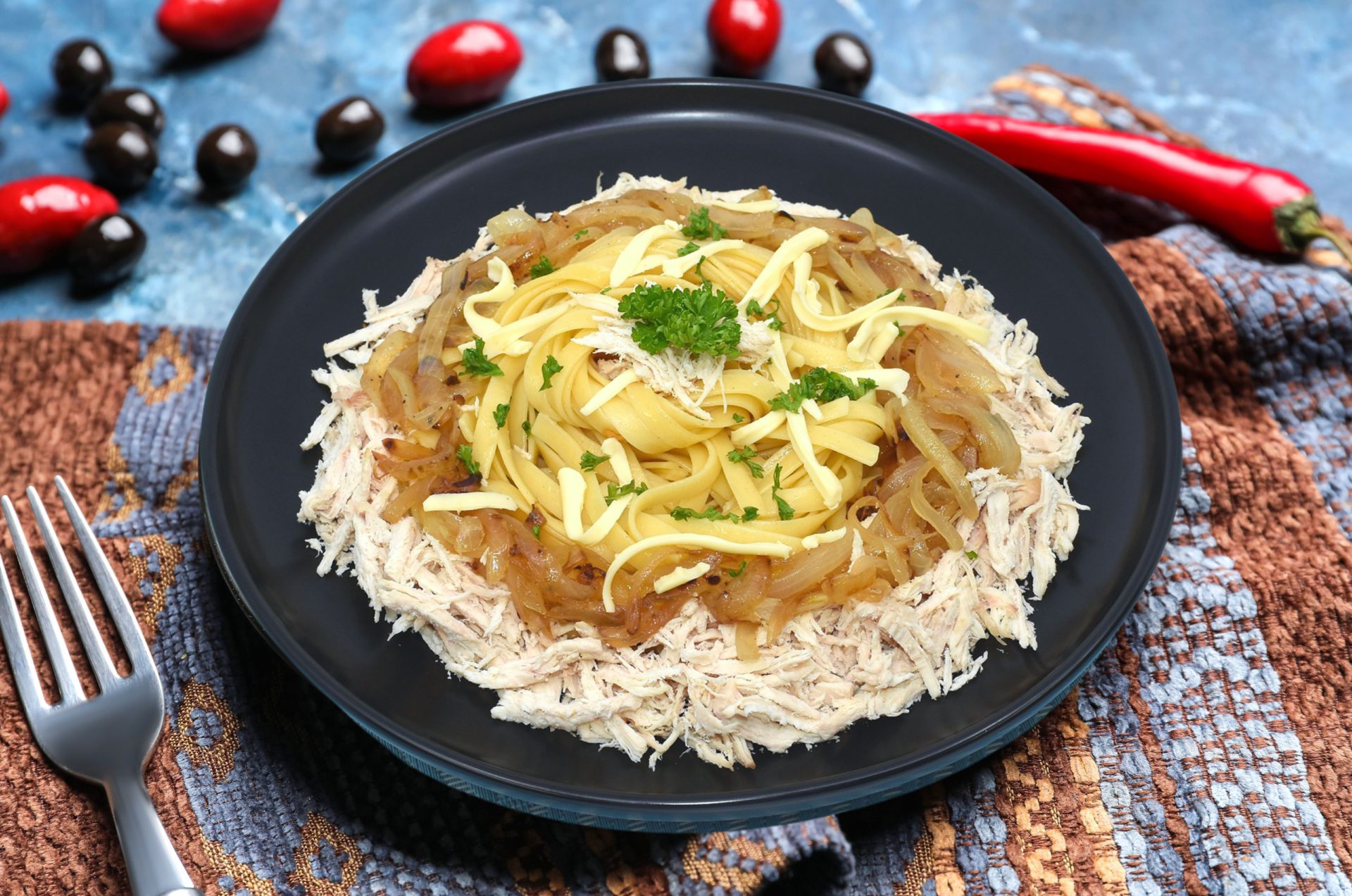 Ajinomoto | Caramelized Onion Pasta with Chicken - Ajinomoto